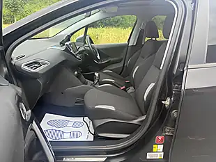 Used 2014 Peugeot 208 Style Nera Black - Interior and Exterior details 6