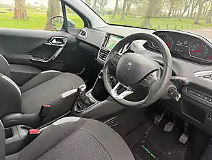 Used 2014 Peugeot 208 Style Silver - Interior and Exterior details 10