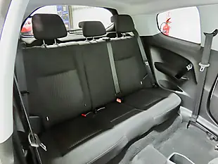 Used 2014 Peugeot 208 Style White - Interior and Exterior details 10