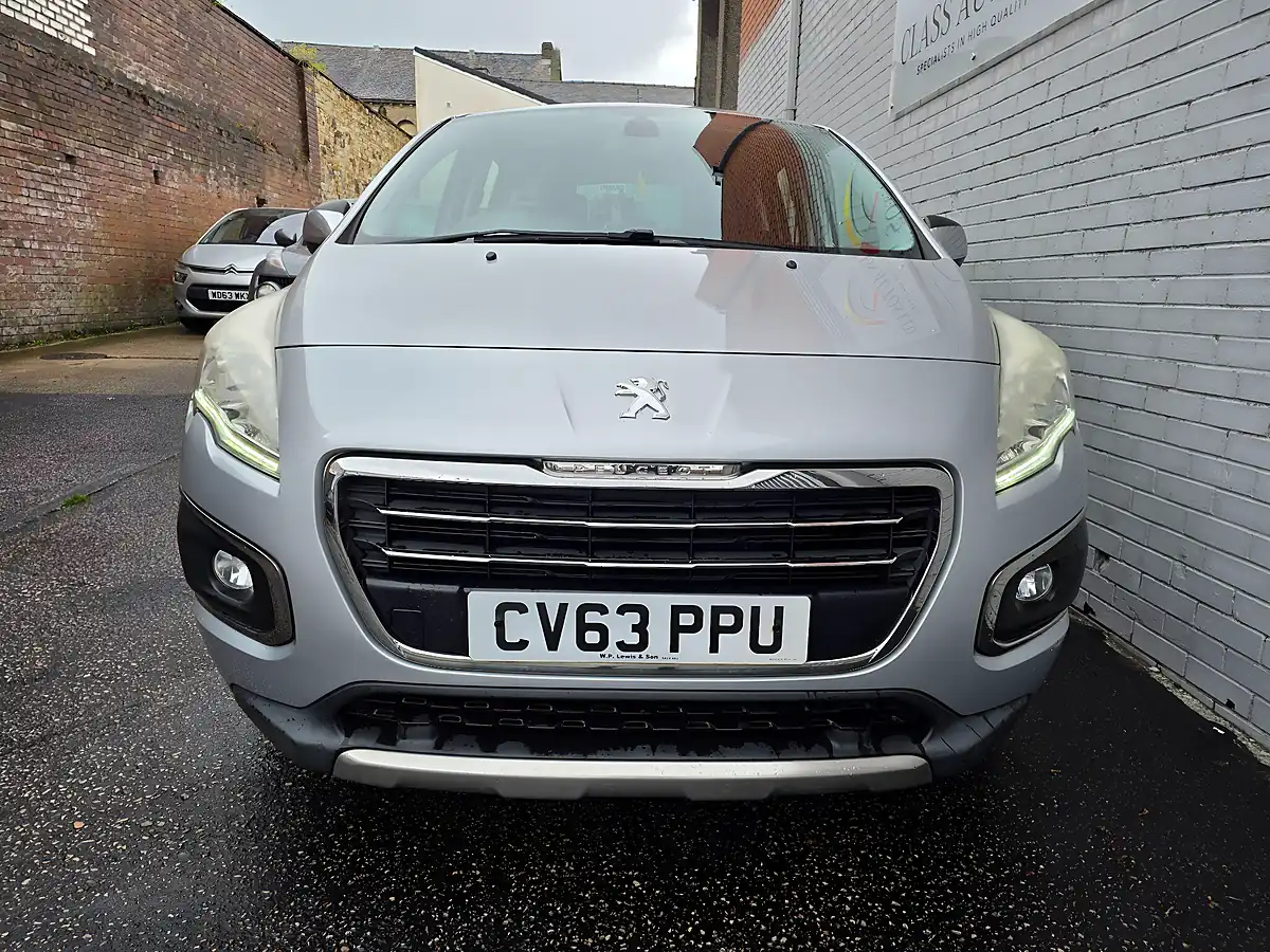 Used 2014 Peugeot 3008 Active Egc Silver - Interior and Exterior details 14