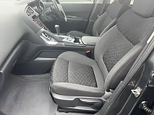 Used 2014 Peugeot 3008 Active Grey - Interior and Exterior details 12