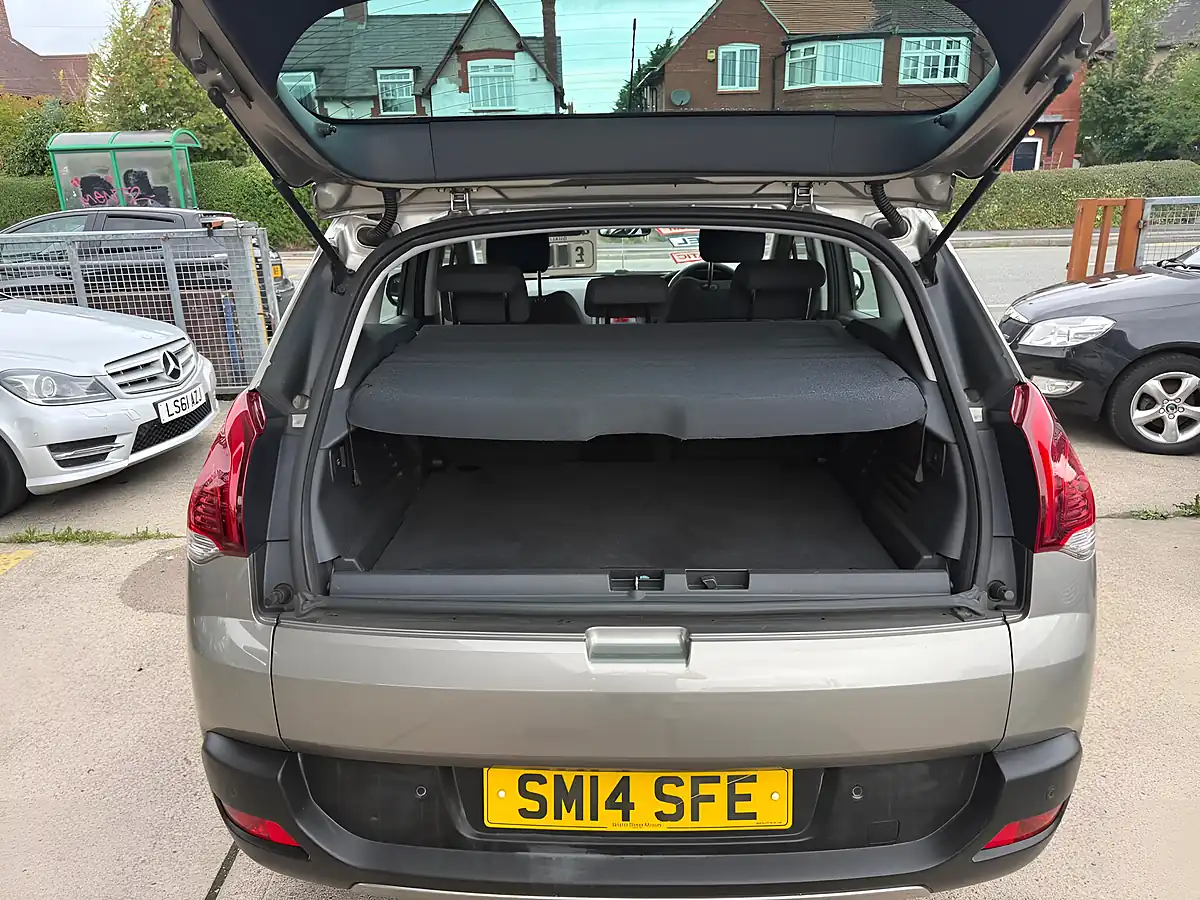 Used 2014 Peugeot 3008 Active Grey - Interior and Exterior details 13