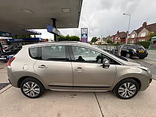 Used 2014 Peugeot 3008 Active Grey - Interior and Exterior details 2