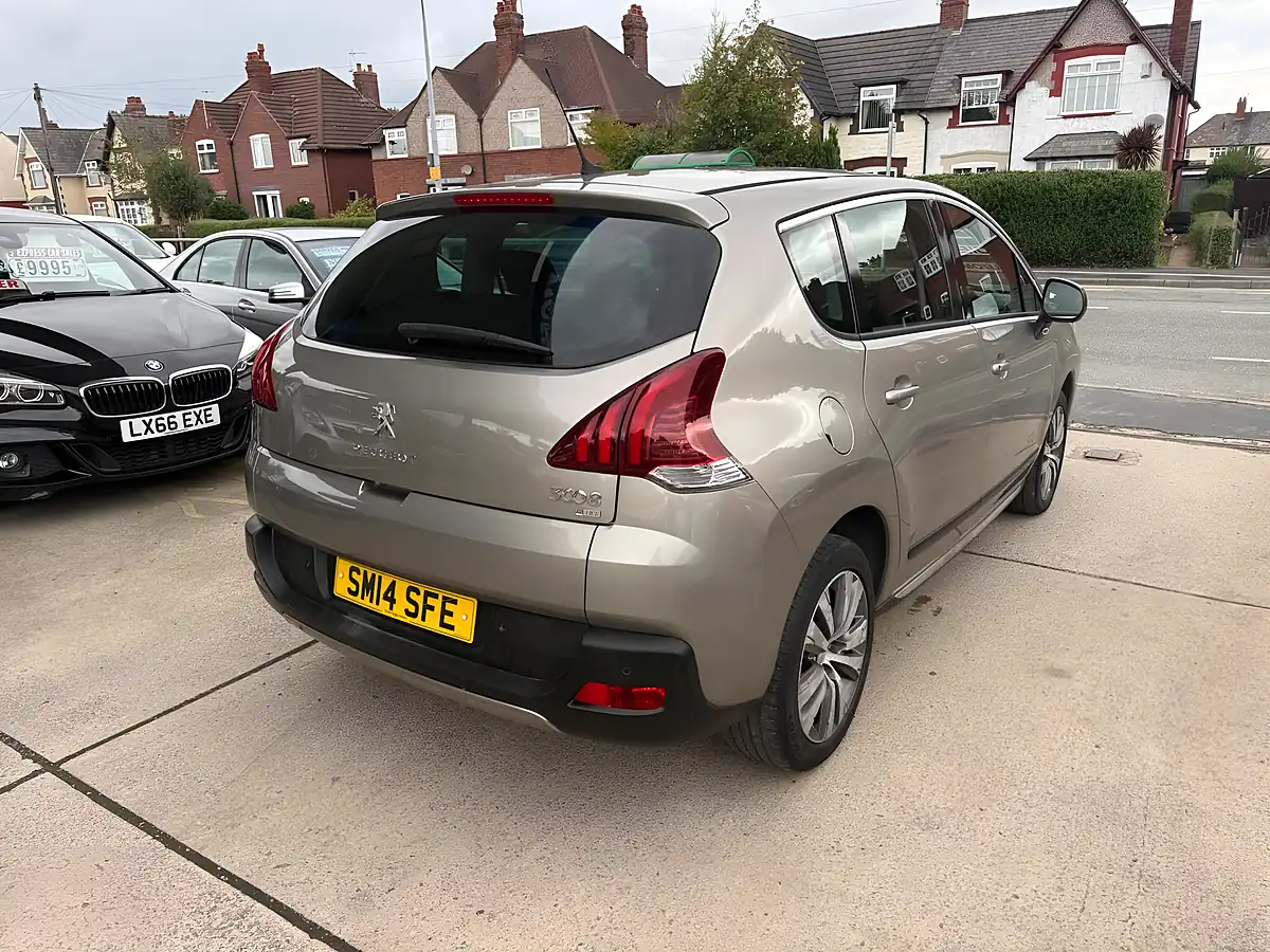 Used 2014 Peugeot 3008 Active Grey - Interior and Exterior details 3
