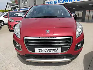 Used 2014 Peugeot 3008 Active Red - Interior and Exterior details 3