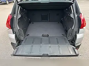 Used 2014 Peugeot 3008 Active Silver - Interior and Exterior details 11