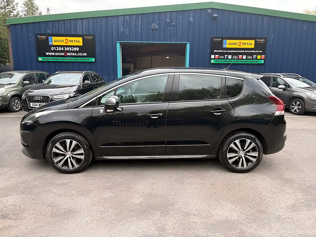 Used 2014 Peugeot 3008 Allure Black - Interior and Exterior details 2