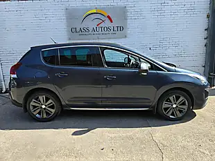 Used 2014 Peugeot 3008 Allure Blue - Interior and Exterior details 10