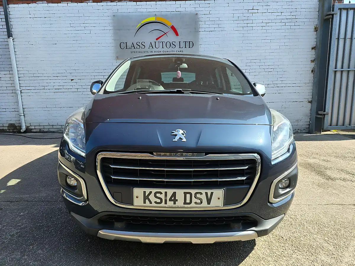 Used 2014 Peugeot 3008 Allure Blue - Interior and Exterior details 2