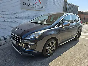 Used 2014 Peugeot 3008 Allure Blue - Interior and Exterior details 3