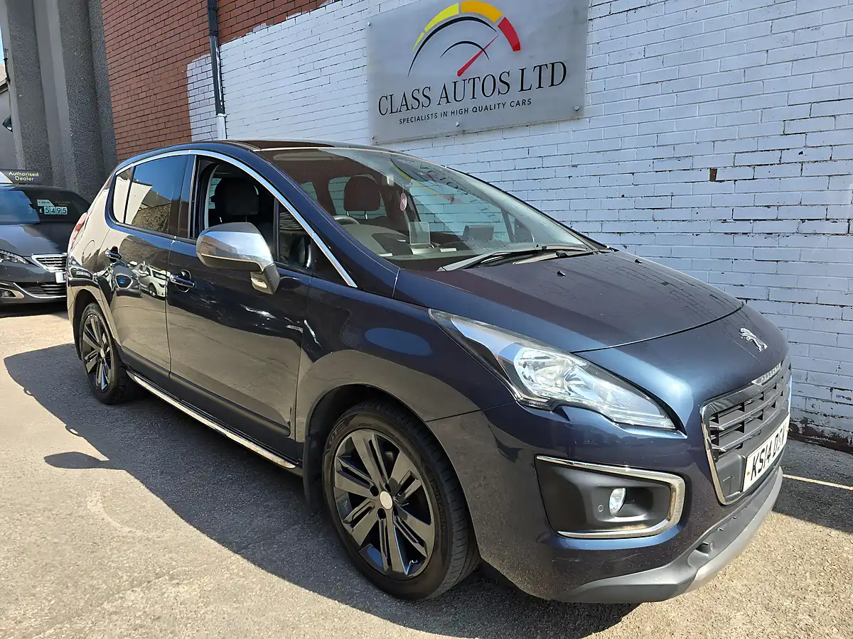 Used 2014 Peugeot 3008 Allure Blue - Interior and Exterior details 6