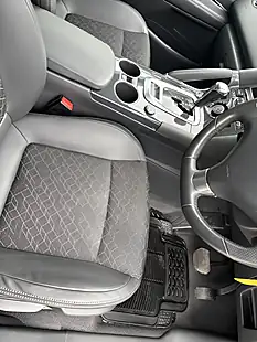 Used 2014 Peugeot 3008 Allure Grey - Interior and Exterior details 9