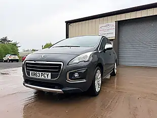 Used 2014 Peugeot 3008 Allure Grey - Interior and Exterior details 3