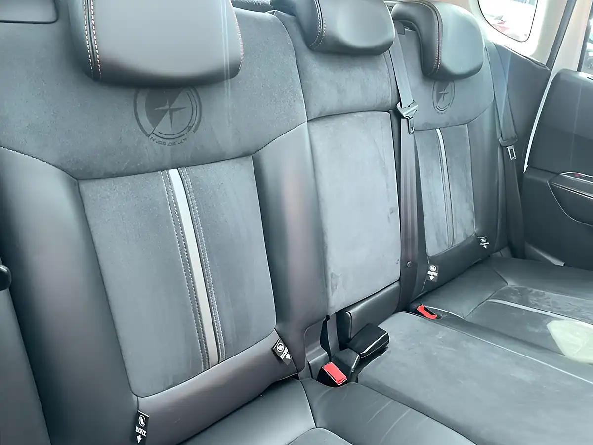 Used 2014 Peugeot 3008 Crossway White - Interior and Exterior details 12
