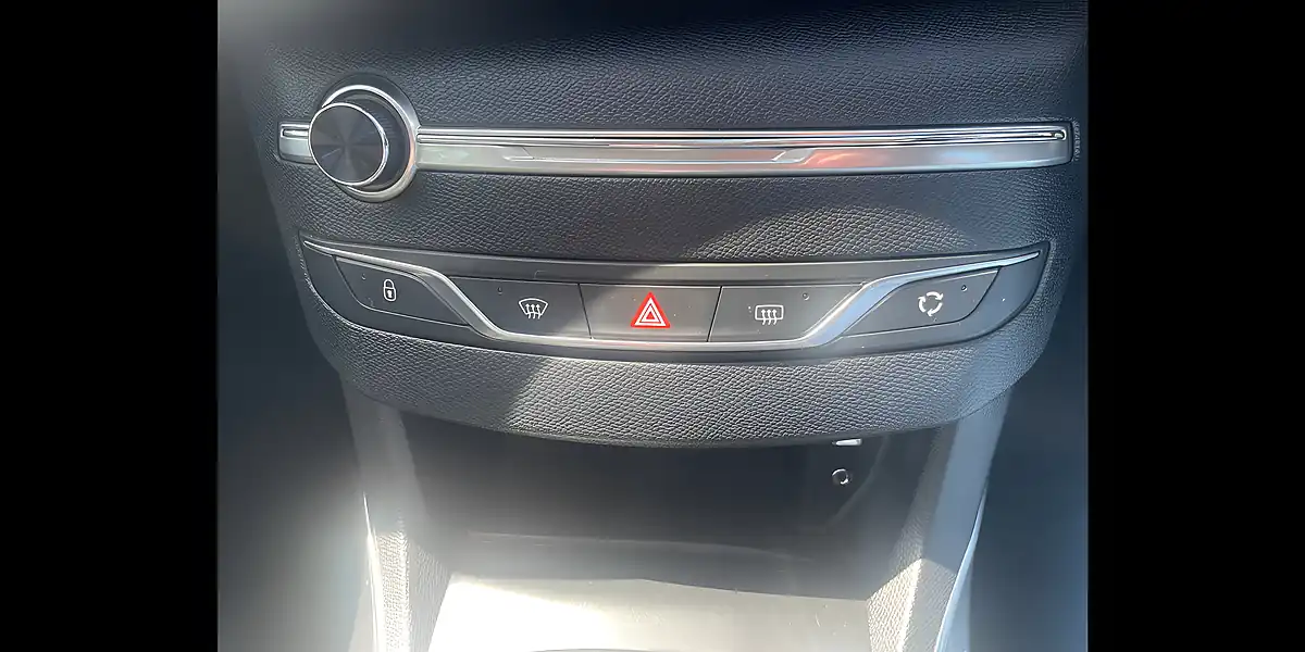 Used 2014 Peugeot 308 Active Black - Interior and Exterior details 15
