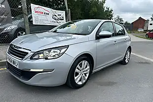 Used 2014 Peugeot 308 Active Silver - Interior and Exterior details 3