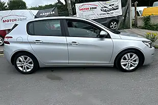 Used 2014 Peugeot 308 Active Silver - Interior and Exterior details 4