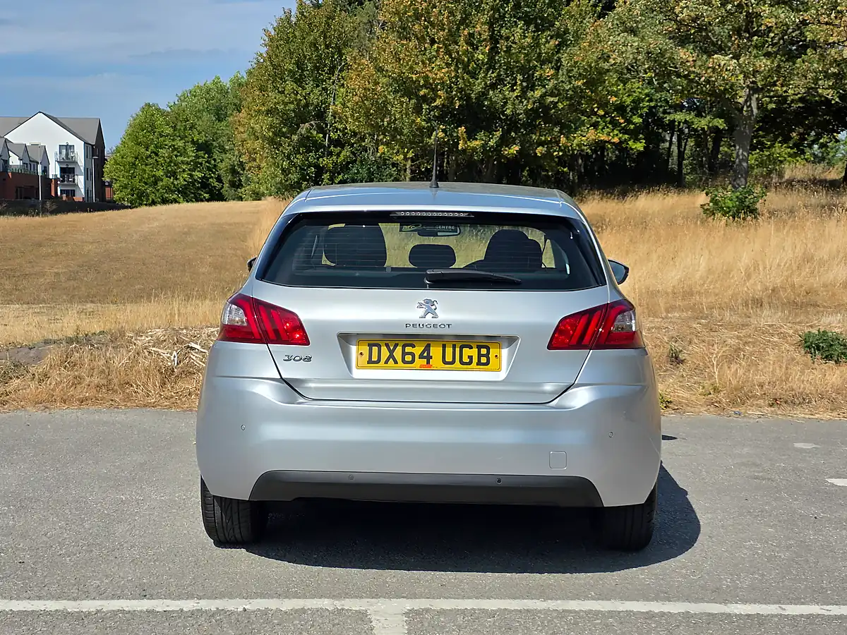 Used 2014 Peugeot 308 Active Silver - Interior and Exterior details 6