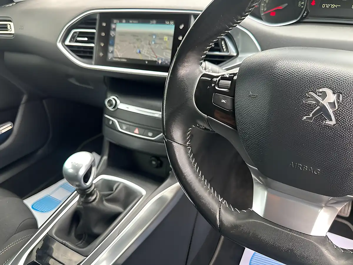 Used 2014 Peugeot 308 Allure Black - Interior and Exterior details 18