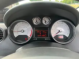 Used 2014 Peugeot 308 Cc Active Red - Interior and Exterior details 20