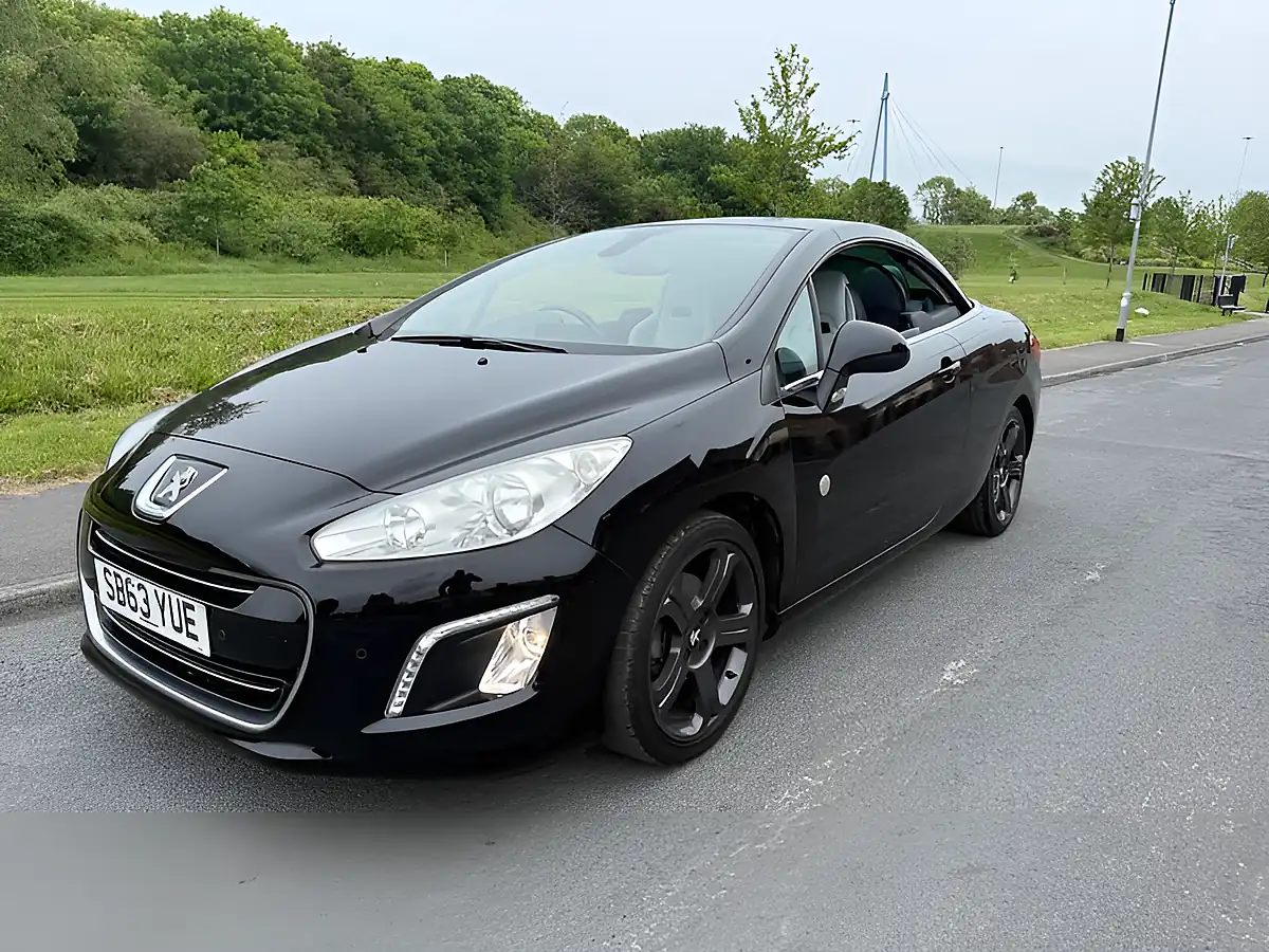 Used 2014 Peugeot 308 Cc Roland Garros Black - Interior and Exterior details 12