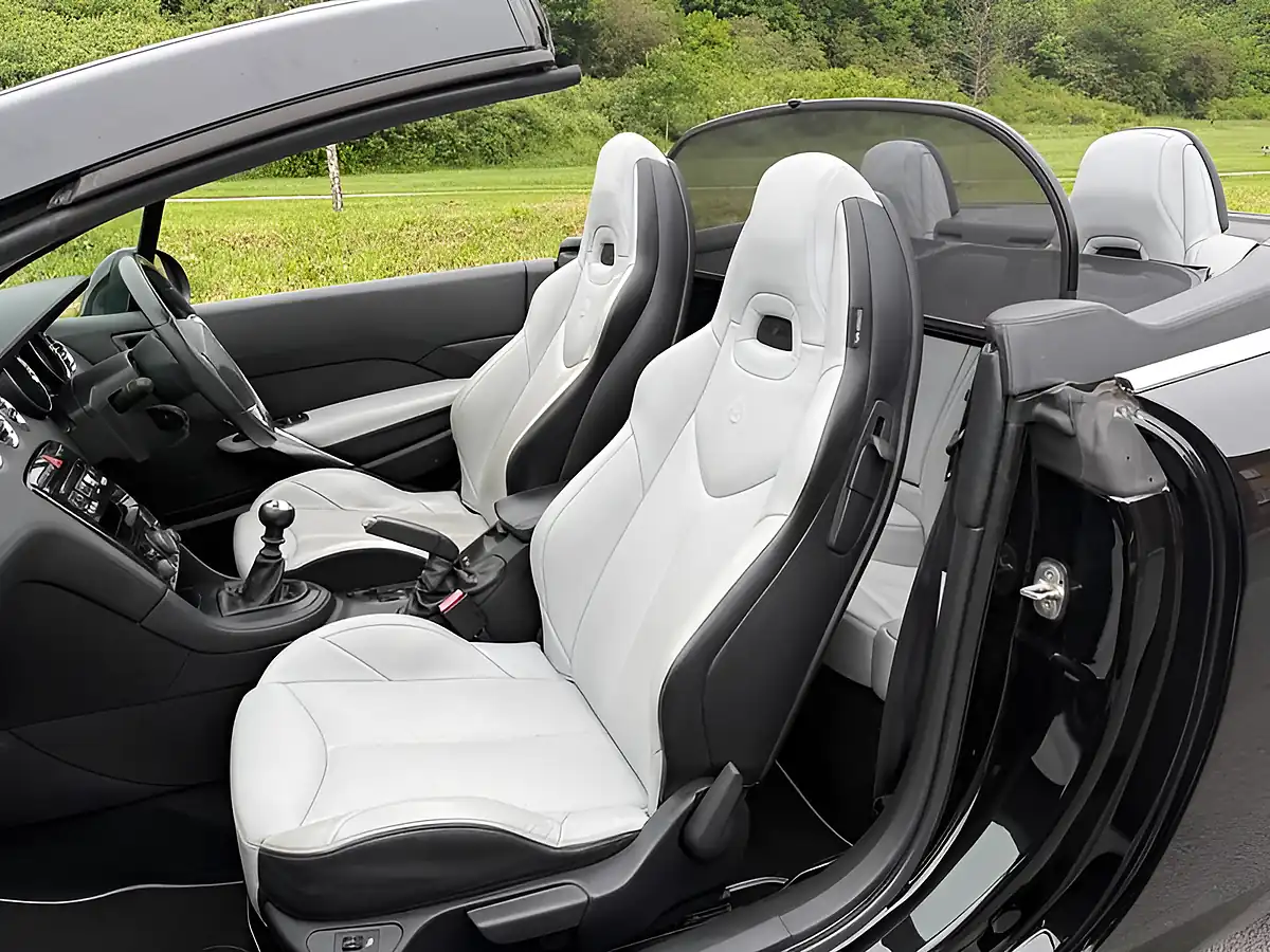 Used 2014 Peugeot 308 Cc Roland Garros Black - Interior and Exterior details 16