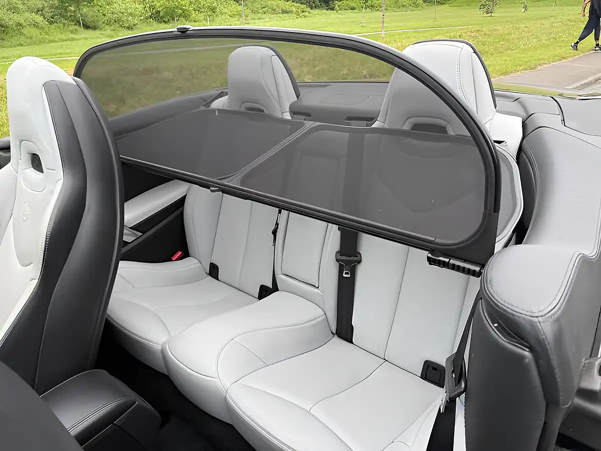 Used 2014 Peugeot 308 Cc Roland Garros Black - Interior and Exterior details 17