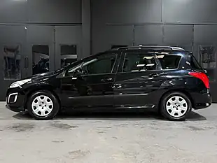 Used 2014 Peugeot 308 Sw Access Black - Interior and Exterior details 11