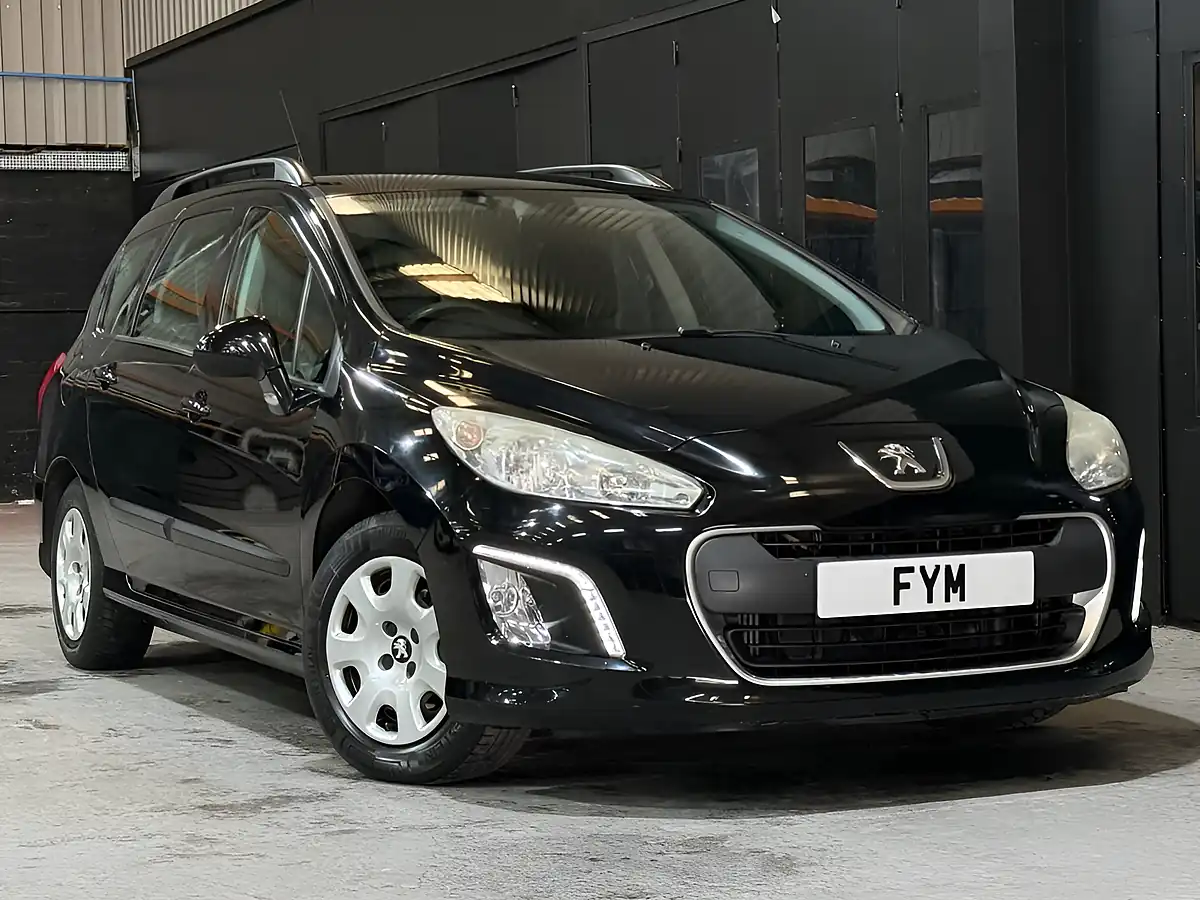 Used 2014 Peugeot 308 Sw Access Black - Interior and Exterior details 2