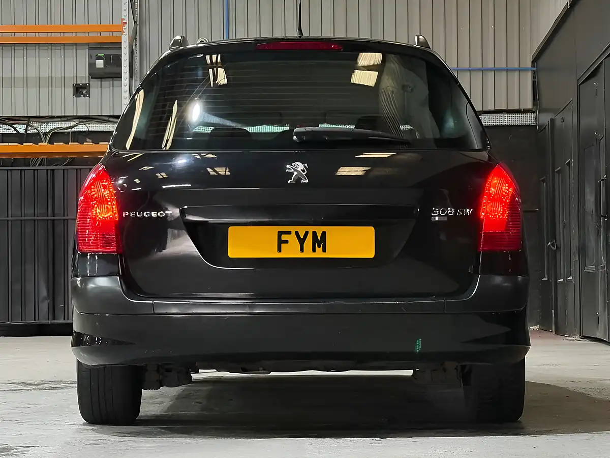 Used 2014 Peugeot 308 Sw Access Black - Interior and Exterior details 8