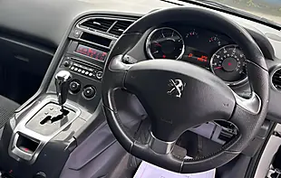 Used 2014 Peugeot 5008 Active Silver - Interior and Exterior details 15