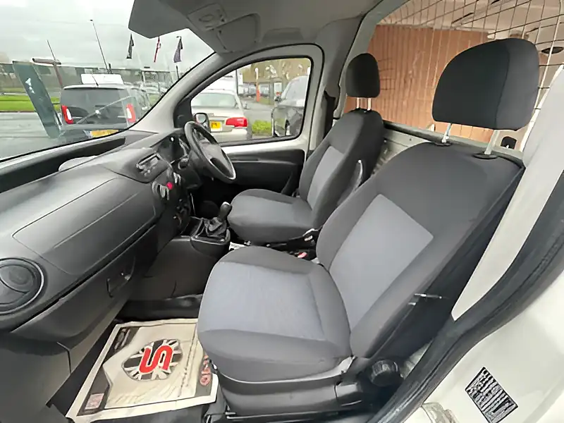 Used 2014 Peugeot Bipper Professional L1 H1 3dr White - Interior and Exterior details 12