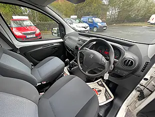 Used 2014 Peugeot Bipper Professional L1 H1 3dr White - Interior and Exterior details 14