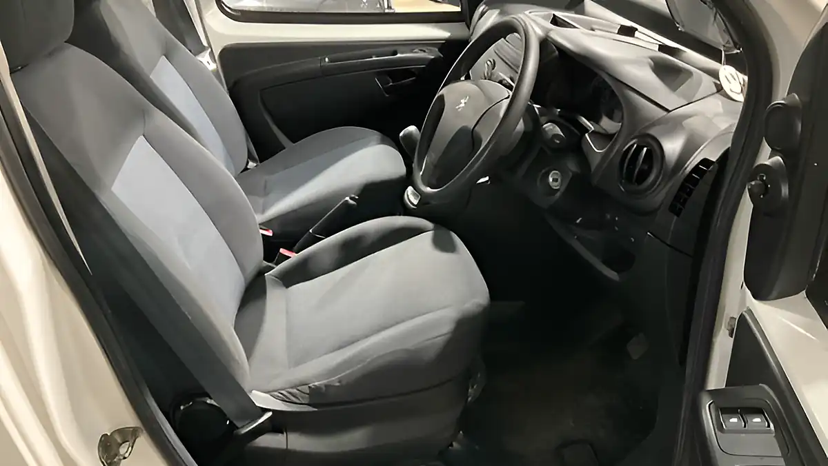 Used 2014 Peugeot Bipper S White - Interior and Exterior details 5
