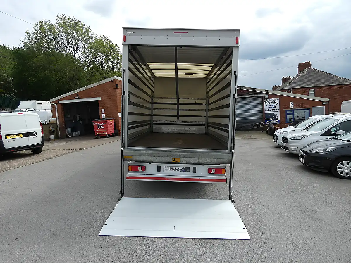 Used 2014 Peugeot Boxer Luton With Tail Lift White - Interior and Exterior details 3