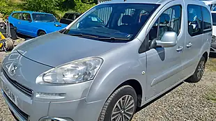 Used 2014 Peugeot Horizon S Silver - Interior and Exterior details 10