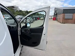 Used 2014 Peugeot Partner 625 Professional L1 White - Interior and Exterior details 11