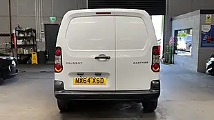 Used 2014 Peugeot Partner 850 S White - Interior and Exterior details 6