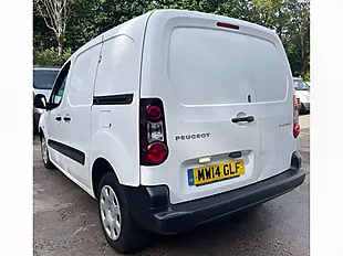 Used 2014 Peugeot Partner 850 S White - Interior and Exterior details 11