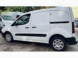 Used 2014 Peugeot Partner 850 S White - Interior and Exterior details 12