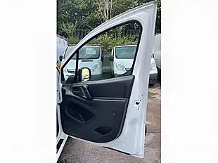 Used 2014 Peugeot Partner 850 S White - Interior and Exterior details 16