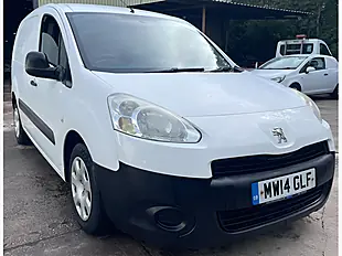 Used 2014 Peugeot Partner 850 S White - Interior and Exterior details 3