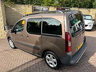 Used 2014 Peugeot Partner Tepee Outdoor Brown - Interior and Exterior details 7