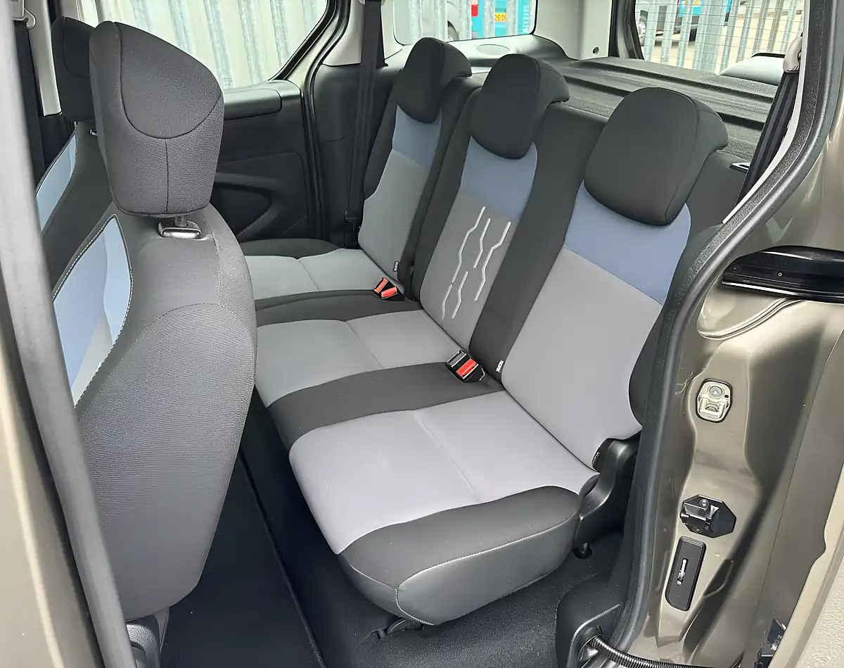 Used 2014 Peugeot Partner Tepee S Bronze - Interior and Exterior details 11