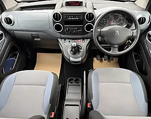 Used 2014 Peugeot Partner Tepee S Bronze - Interior and Exterior details 13