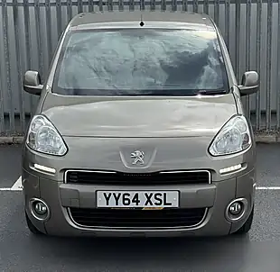 Used 2014 Peugeot Partner Tepee S Bronze - Interior and Exterior details 3