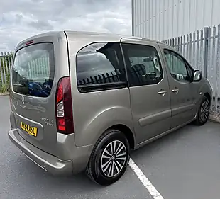 Used 2014 Peugeot Partner Tepee S Bronze - Interior and Exterior details 5