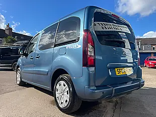 Used 2014 Peugeot Partner Tepee Tepee S Blue - Interior and Exterior details 12