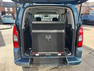 Used 2014 Peugeot Partner Tepee Tepee S Blue - Interior and Exterior details 17