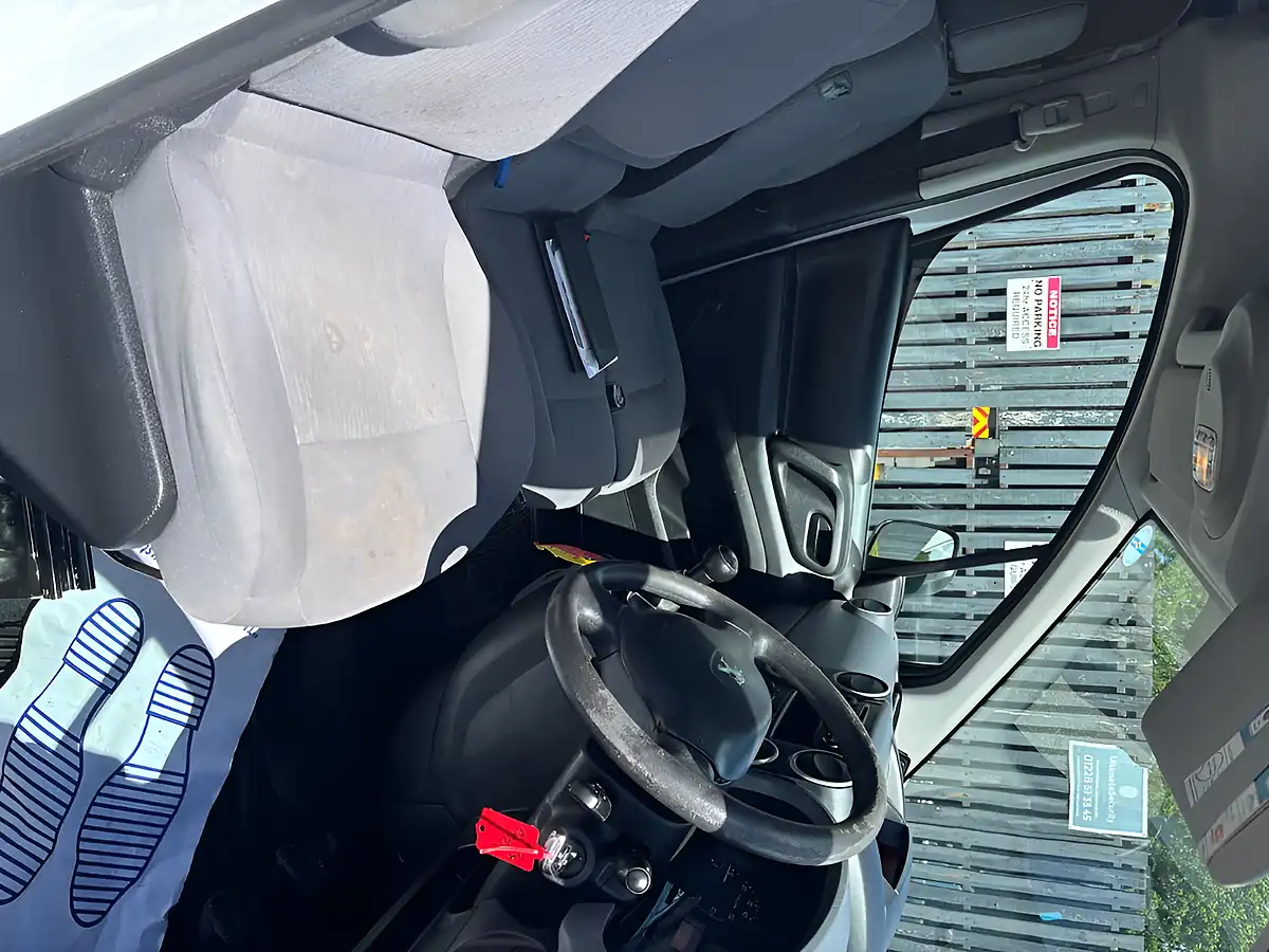 Used 2014 Peugeot Partner White - Interior and Exterior details 11